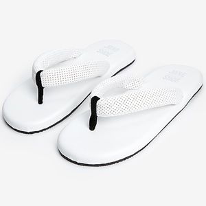 JANE AND THE SHOE Jaime Flip Flops